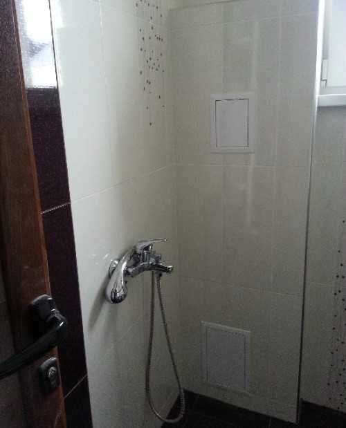 Дава се под наем Тристаен апартамент в София, Център - 75 кв.м за 700 € - Снимка #12