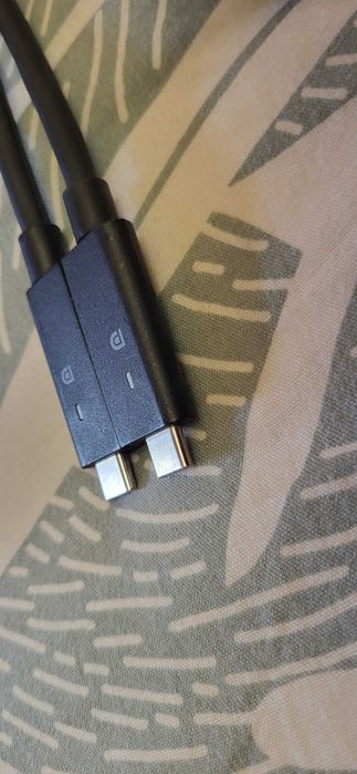 DELL Dock K20A  cu 2 esiri Usb C Fuctional se vinde cum se vede fara alte accesorii