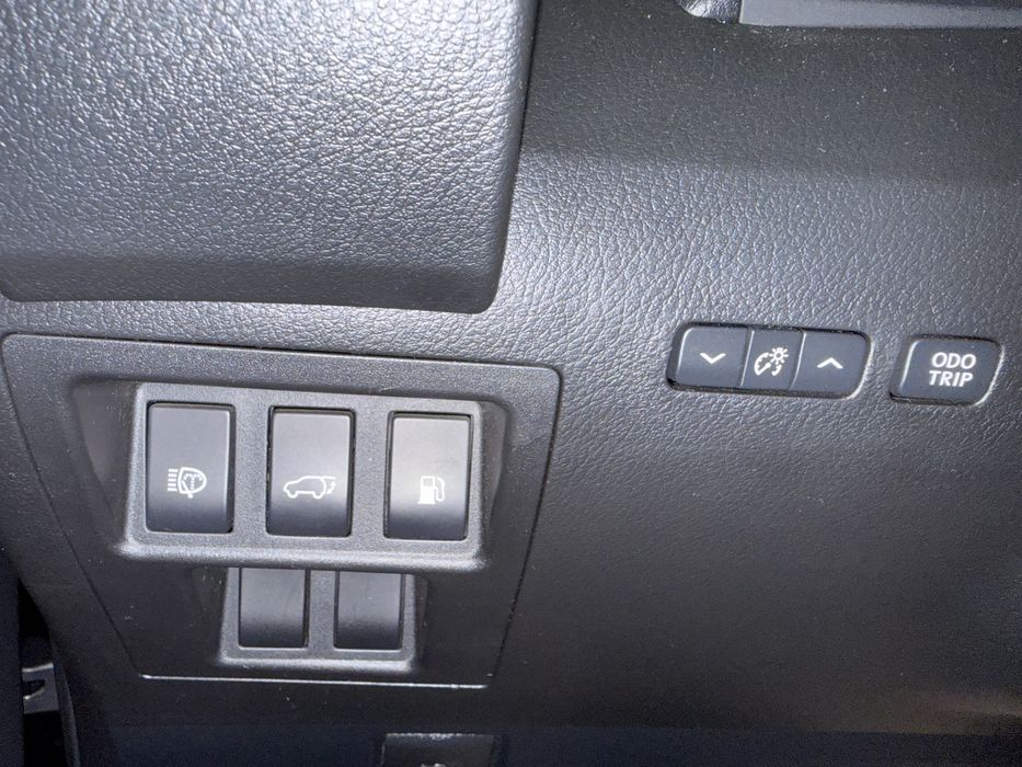 Lexus RX 450h 2011г 196500км