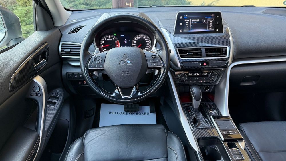 Mitsubishi Eclipse Cross | Automat | Euro6 | 4x4 | Panoramic | Navi |