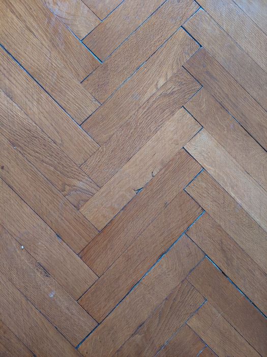 Дъбов паркет употребяван рибена кост