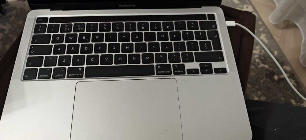 Mac Book pro și Air book