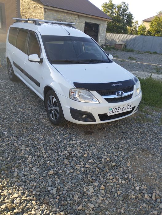 Продаю лада ларгус