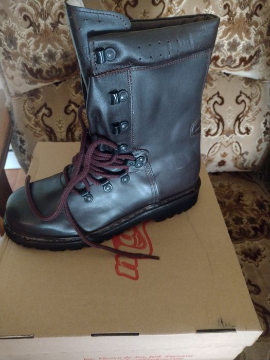 Bocanci militari iarna mărimea 42