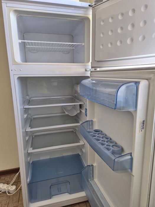 Холодильник BEKO