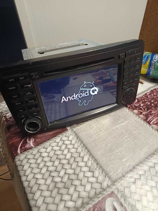 мулти медия мерцдес