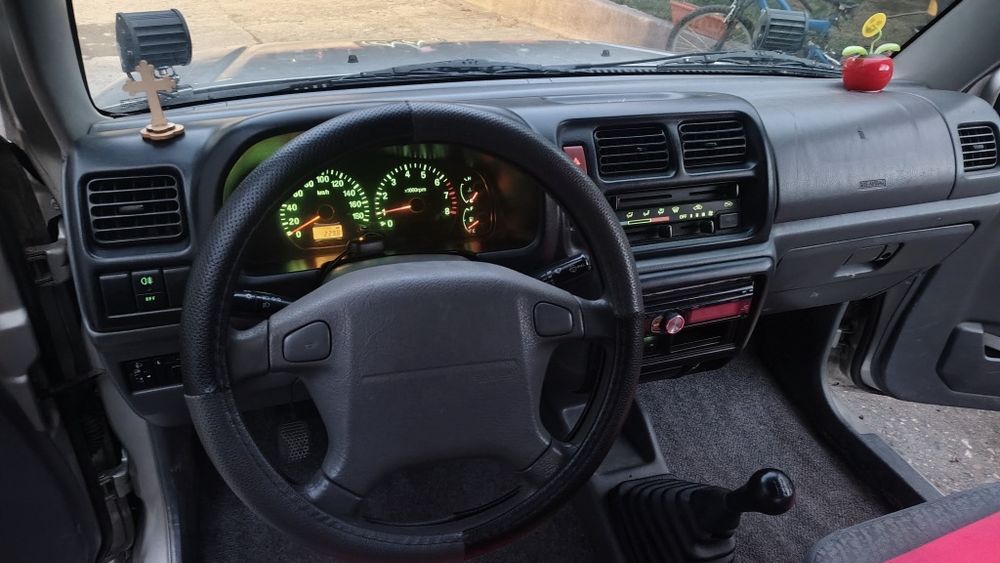 Suzuki Jimny 1.3 Benzină | 4x4 | plafon demontabil, preț negociabil, fara schimburi