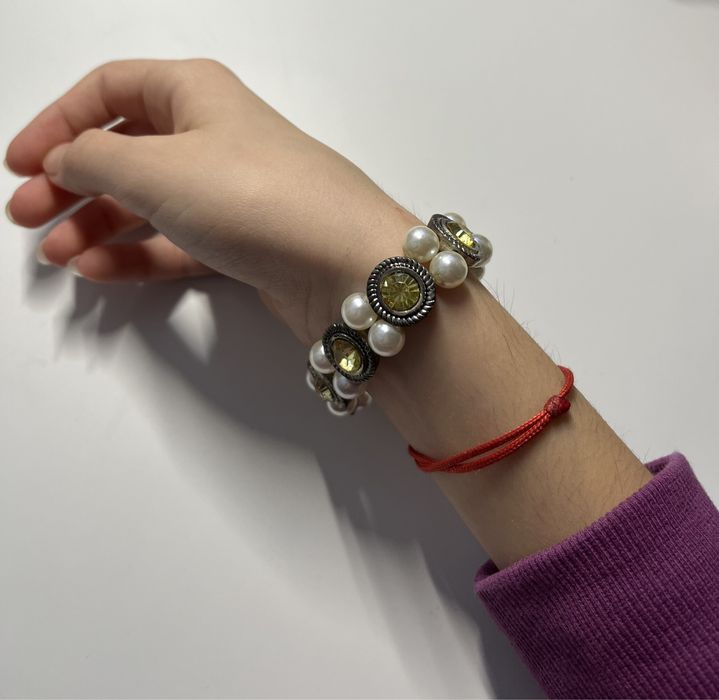 Изискана гривна