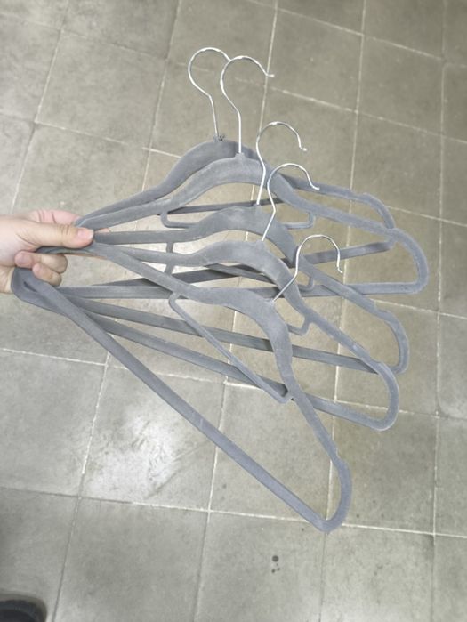 Вешалки плечики черные