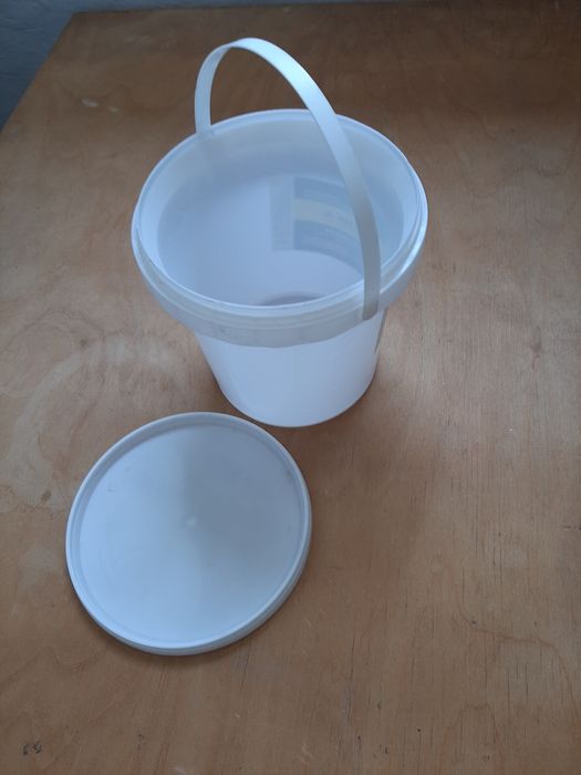 Пластиковые ведерки