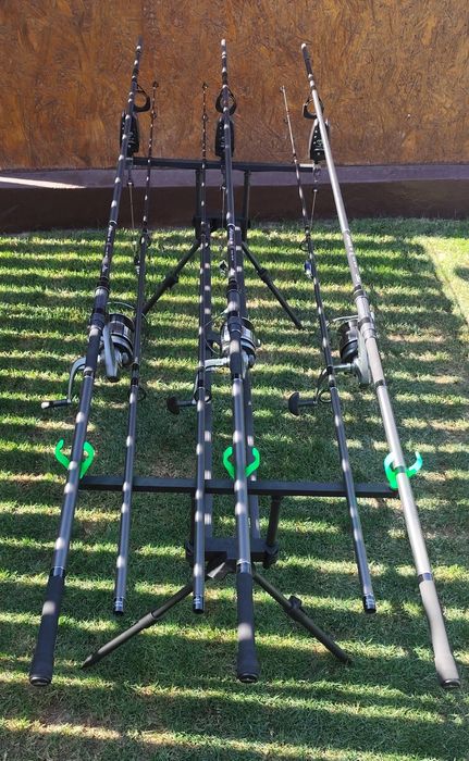 Set Complet Pescuit,3 Lansete 3,90m,3 Mulinete 8000,Rod Pod Echipat