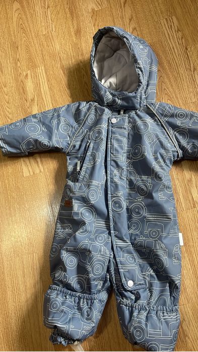Продам детскую куртку