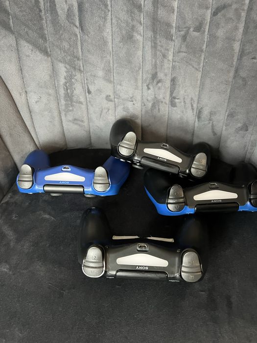 • Controler • Joystick • PS4 •