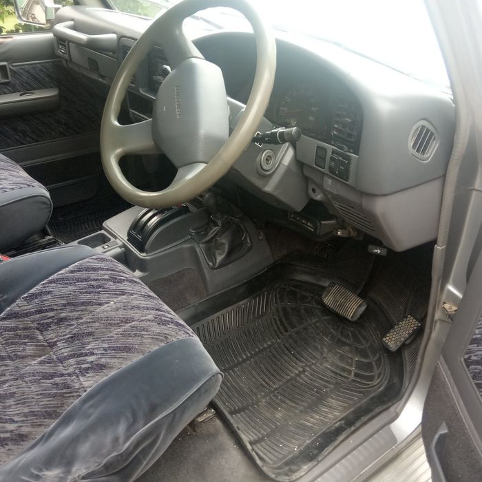 Л К ПРАДО 78 внедорожник 1994г