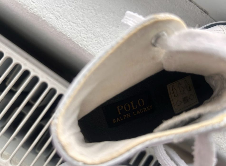 Adidași tip high-top albi pentru copii