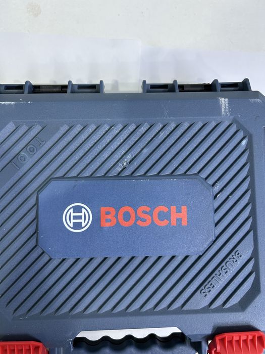 Шуруповерт Bosch Max. Torque 65N.M лот 102/