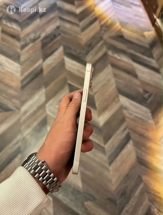 Iphone 14 256гб.