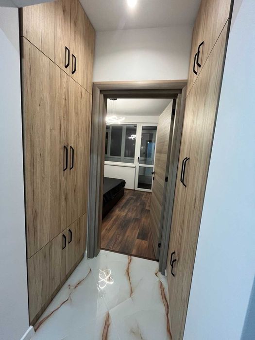 Продава се Тристаен апартамент в Варна, Лятно кино Тракия - 93 кв.м за 2312 €/кв.м - Снимка #10