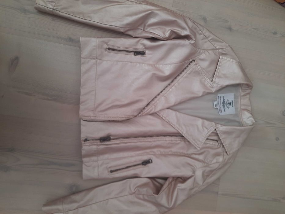 Детски връхни дрешки