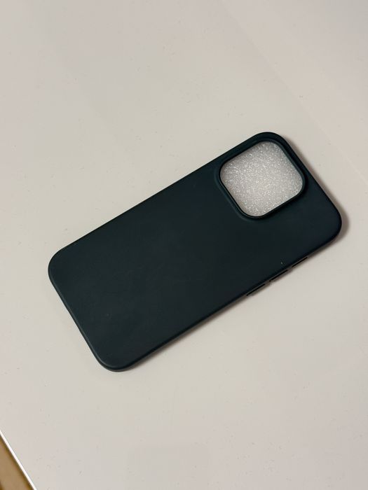 9 huse iphone 15 pro