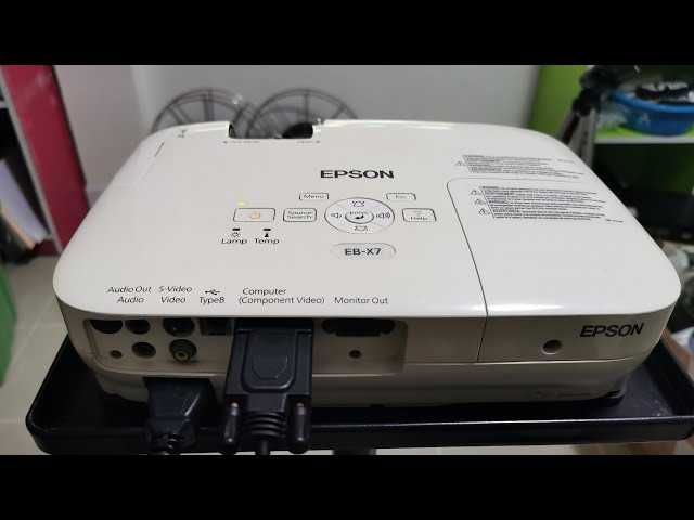Проектор Epson EB-S9