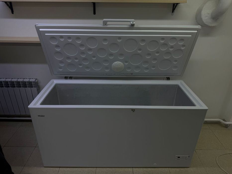 Холодильник и морозильник