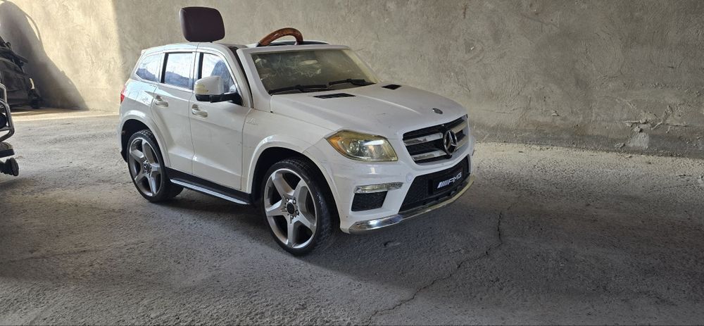 Moshinachala sotiladi