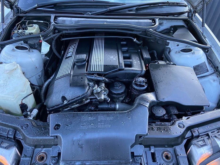 Dezmembrez BMW 330ci Manual Recaro,Navi android plafon M jante M