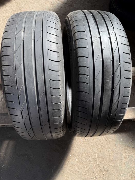 2x Anvelope Vara 205/55 R17 - Bridgestone Turanza T001 cu steluta BMW