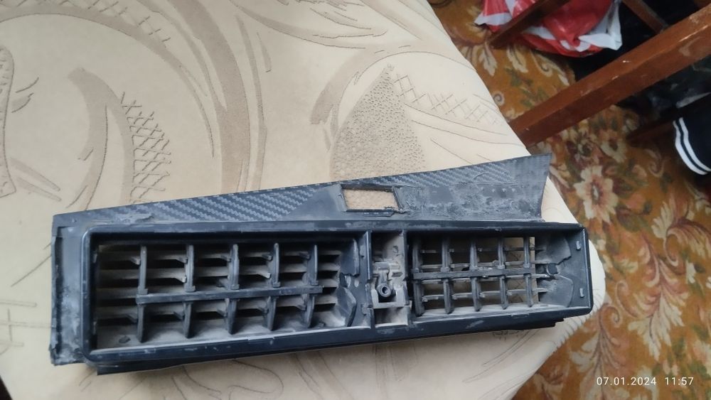 Парус продам на Мерседес 190