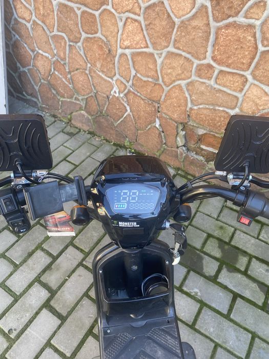 Электроскутер jemma