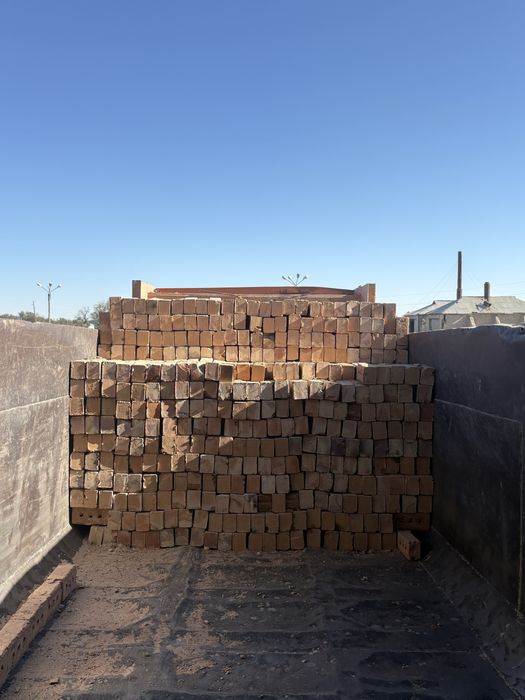 Жжённый полуторные кирпичи| 60тг за штуку