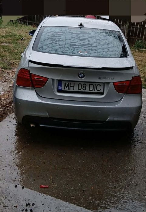 Vând BMW e90 Volan pe dreapta
