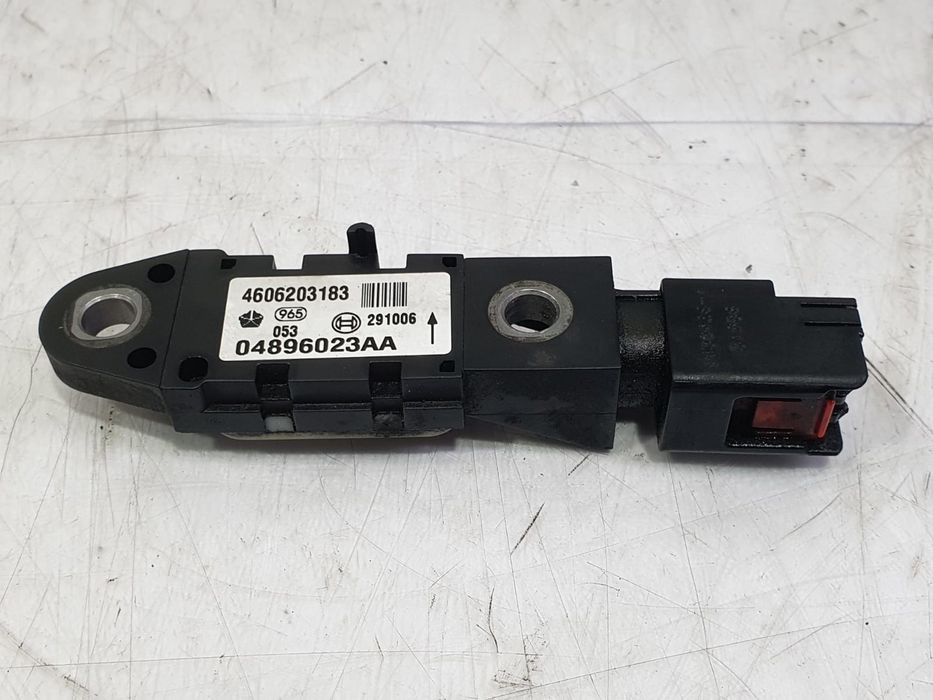 Senzor impact 04896023aa Chrysler PT Cruiser 1 (facelift) (2005 - 2010) 2.2 crd 2.2 crd EDJ