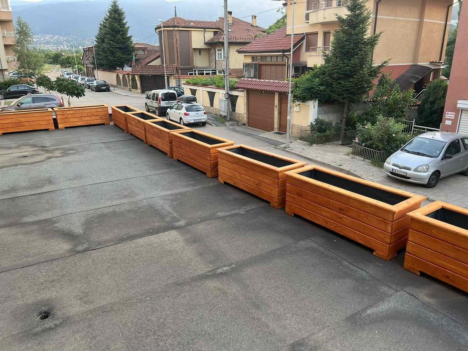 Кашпи дървена по желан размер