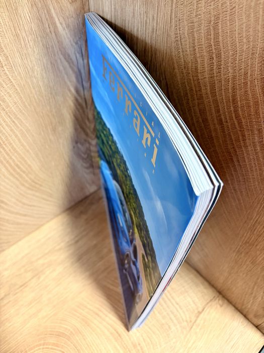 Промоцена Списание за собственици на Ферари оригинално