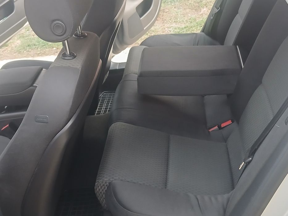 Vând Sau Schimb audi