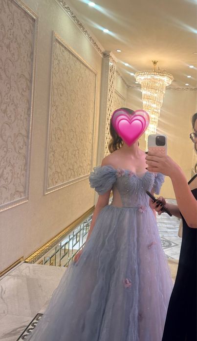 Платье вечернее