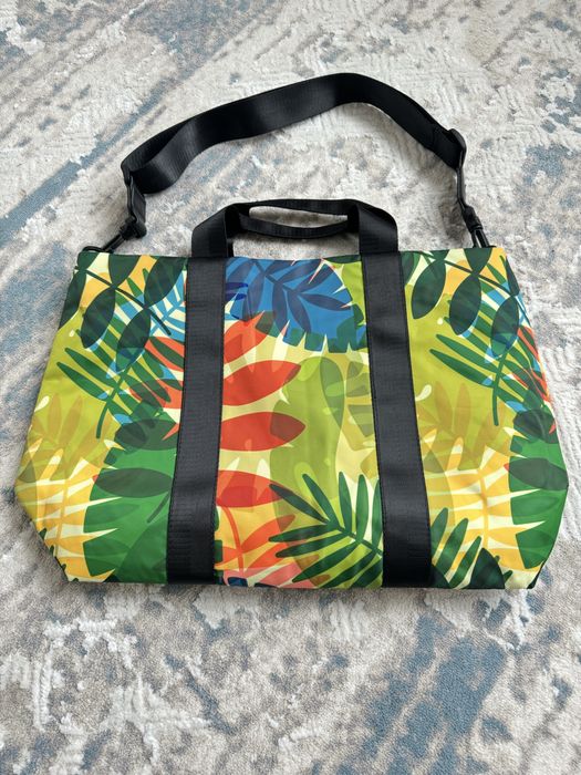 Сумка новая Tahari