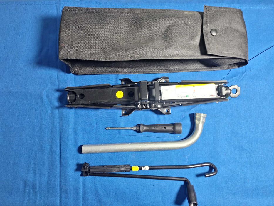KIT Complet Cric AUTO OEM VW Passat Skoda Superb Seat EXEO + HUSA