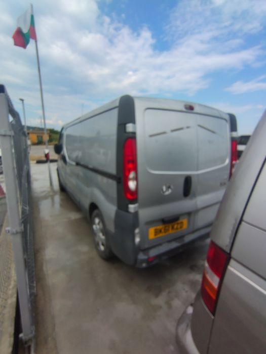 Рено Трафик / Опел Виваро  / Opel Vivaro / Renault Traffic 2.0  DCI НА ЧАСTИ