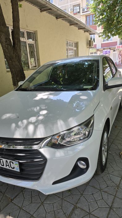 Автомобиль продам