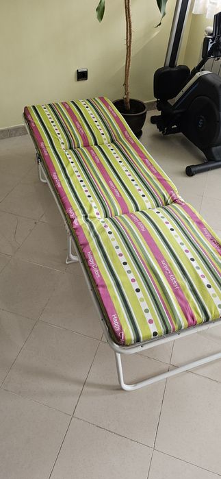 2 бр. походни легла