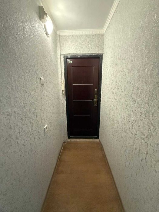 2 ком на 2 этаже 27 квартал