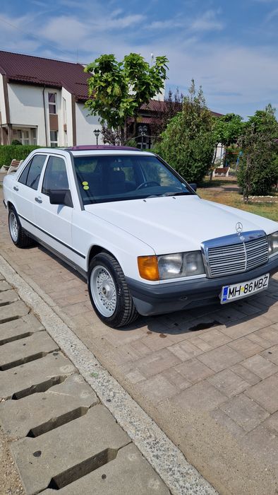 Mercedes Benz w201 190 2.5D 90CP