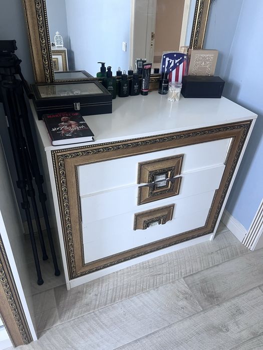 Продается мебель для спальни