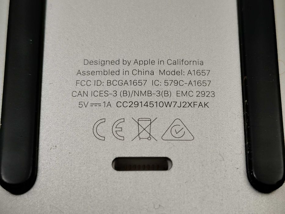 Apple Magic Mouse 2 Bluetooth безжична мишка (модел A1657)