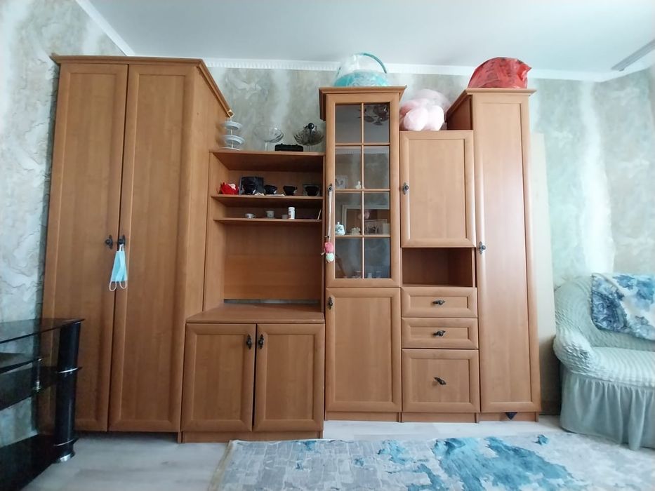 Диван шифонер стенка