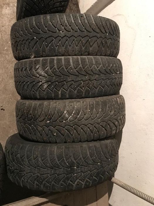 Зимняя резина 205/65/15