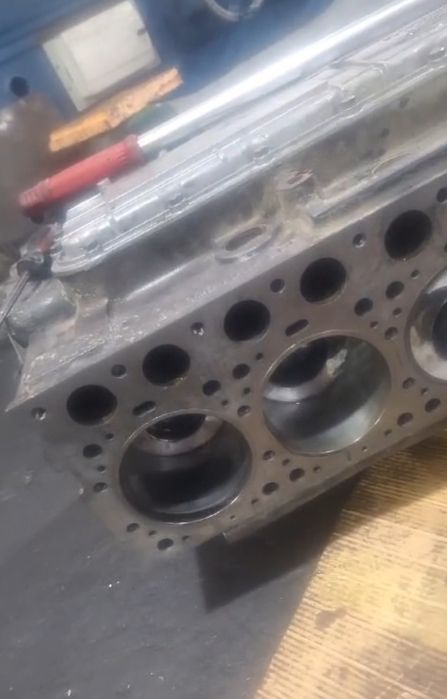 Ремонт грузавой двигатель